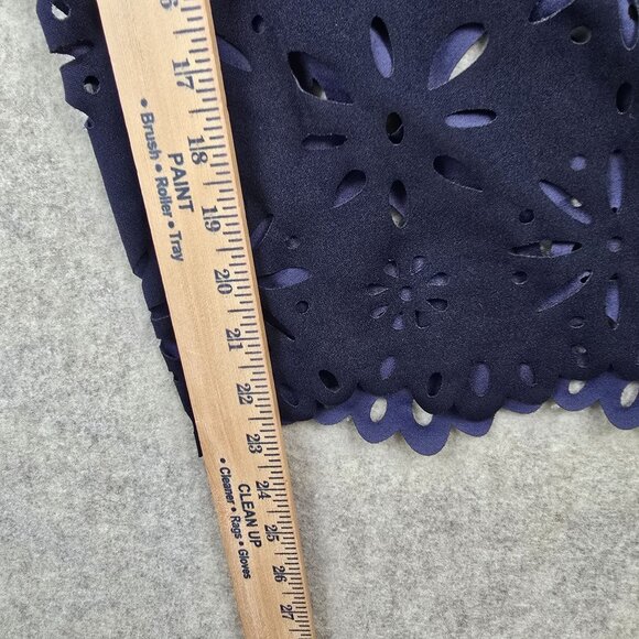 Elastic Waist Women’s Capris Navy Blue 5XL Polyester Blend Floral Cutout Hem - Picture 6 of 7